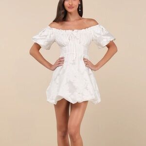 Lulu’s off-the-shoulder bubble mini dress